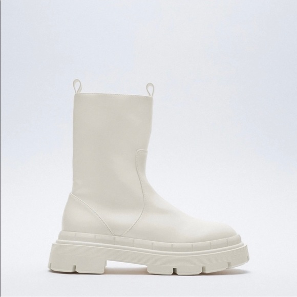 Zara lug sole boots - Picture 3 of 5